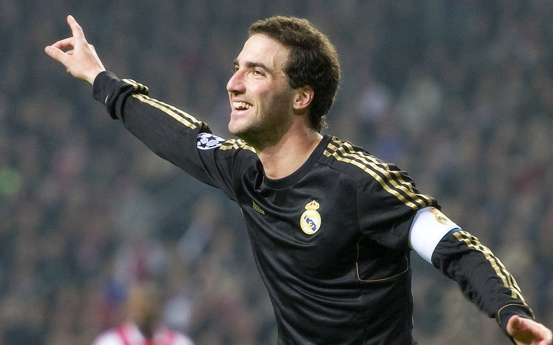 凯恩一锤定音，尼日利亚强势拿下比利时，非洲雄狮的崛起与欧洲红魔的黄昏