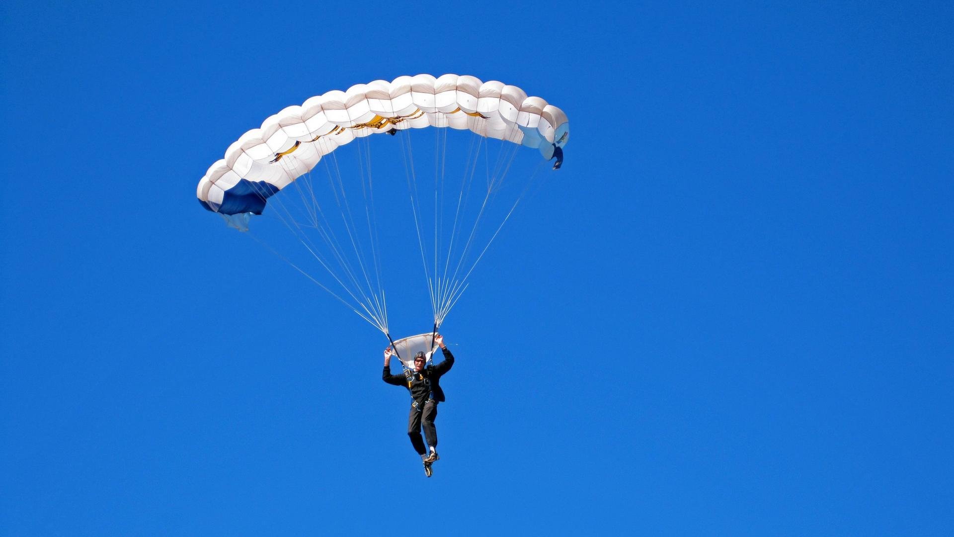 卡塔尔粉碎挪威，欧冠决赛背后的足球资本新秩序