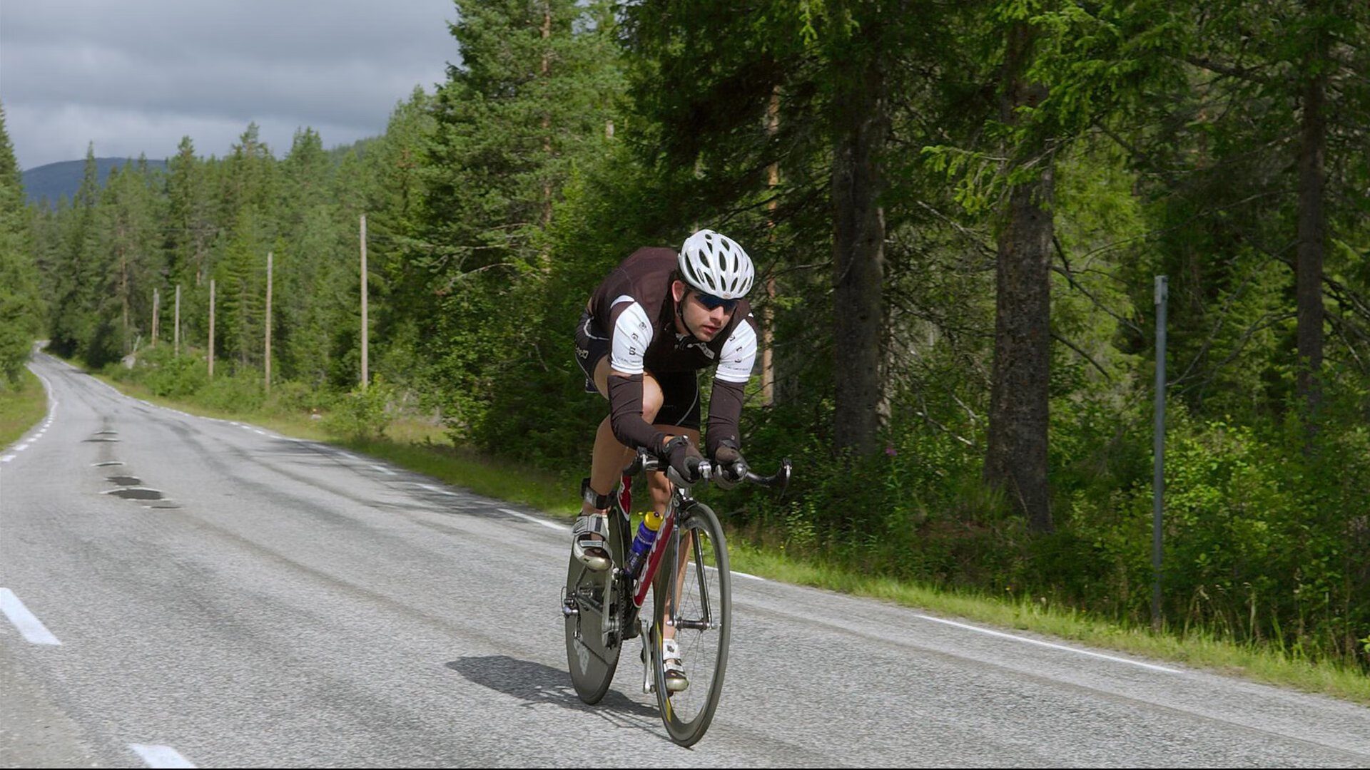弗拉霍维奇关键回合不手软，尼斯强行终结马德里竞技，一场非典型弑神记