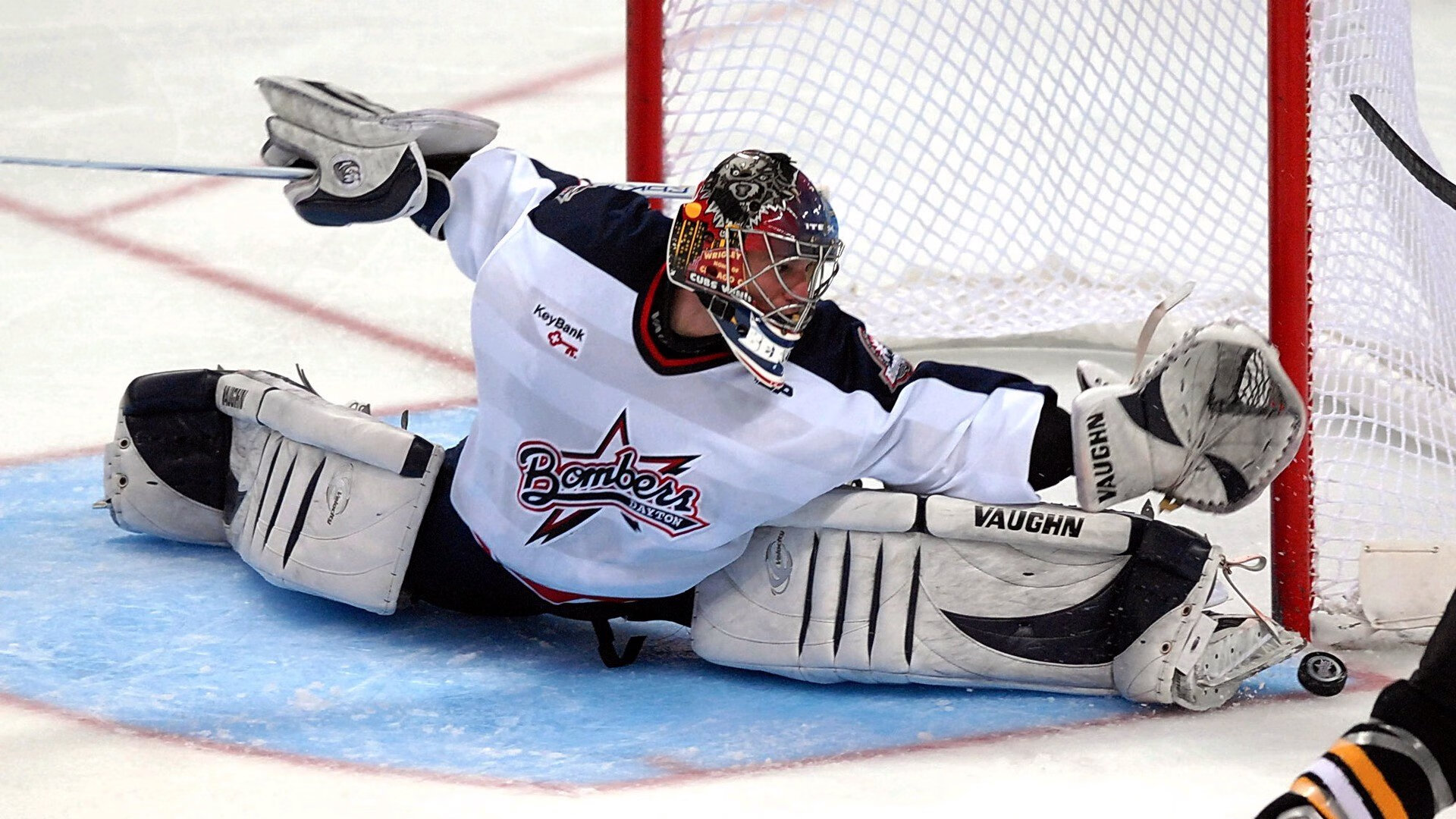 广厦封锁上海，范弗利特成关键先生